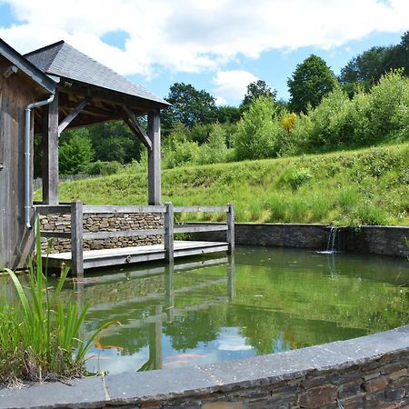 Villa With Hot Tub And Sauna 비에브르 외부 사진