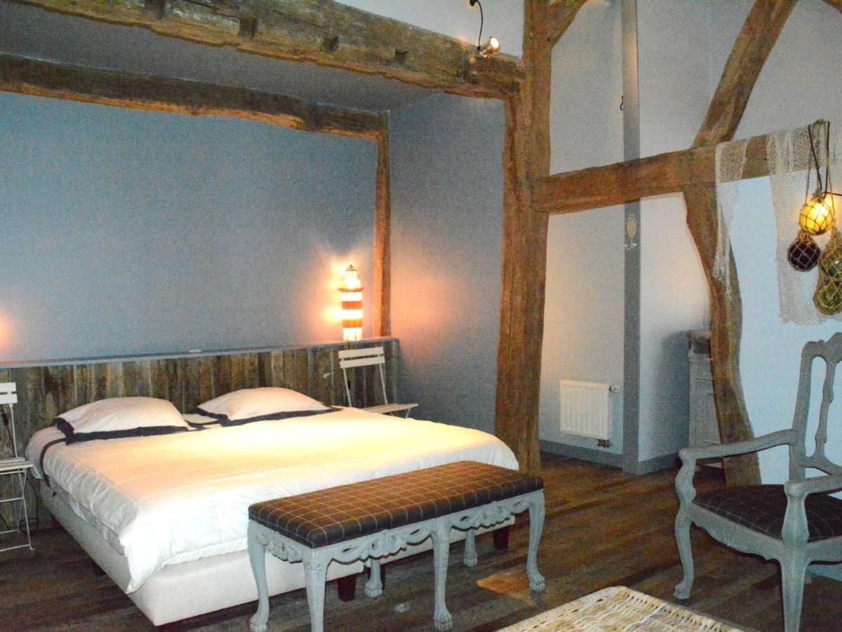 Villa With Hot Tub And Sauna 비에브르 외부 사진
